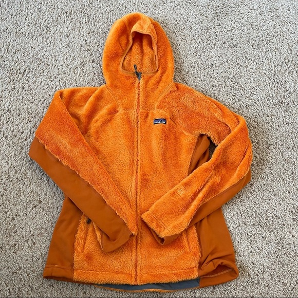 Patagonia Sweaters - Patagonia Women's Large R3 Hi-Loft Hoodie Sweater